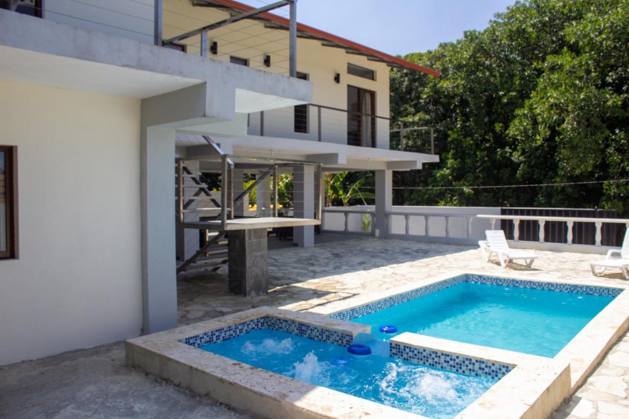 Villa Monaco Jarabacoa Rd Eksteriør billede
